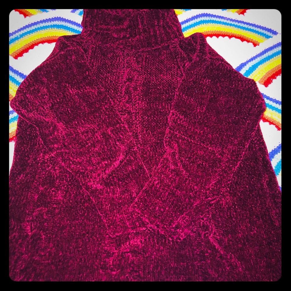 Maroon faux knit turtle neck sweater